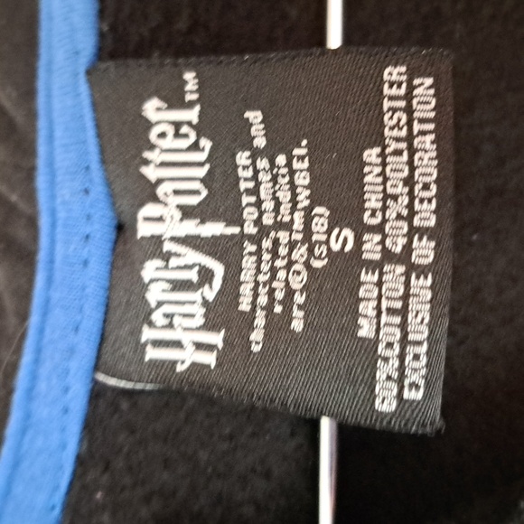 Ravenclaw Harry Potter Textured Hoodie Small Snap Up - Picture 3 of 6